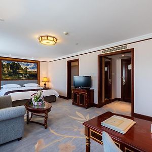 Executive King Room